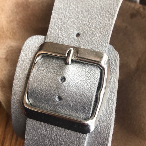 Silver sandals! - Picture 5 of 5